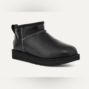 UGG ULTRA MINI LTHR REGEN Black Size 6